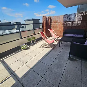 https://green-zoliborz-apartment.warsawhotelspoland.com