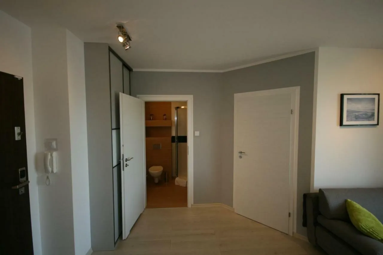Grey & White Pogodne Apartment Kolobrzeg Poland